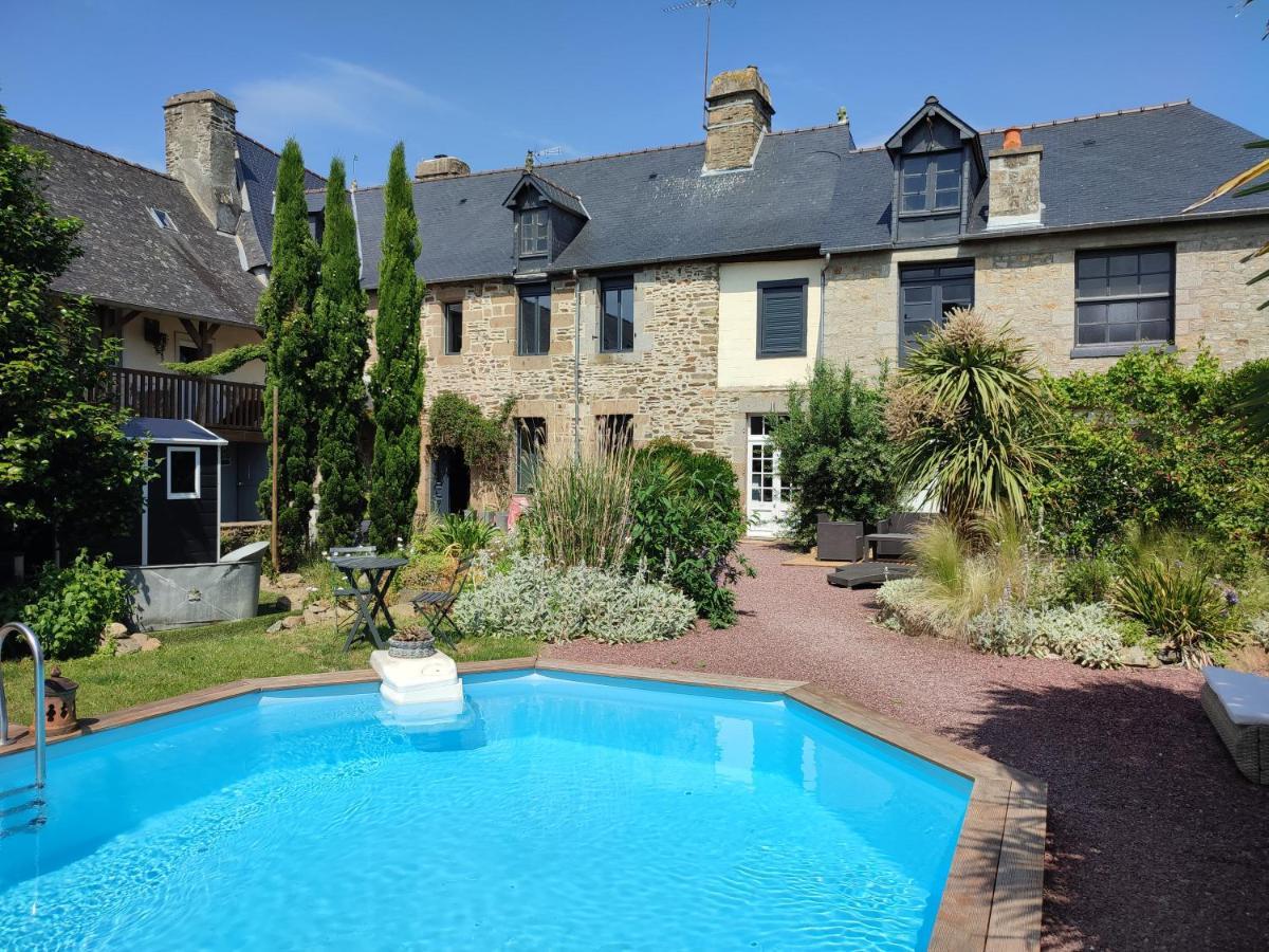 Gite Pavillon Le 1900 Val-Couesnon Exterior photo